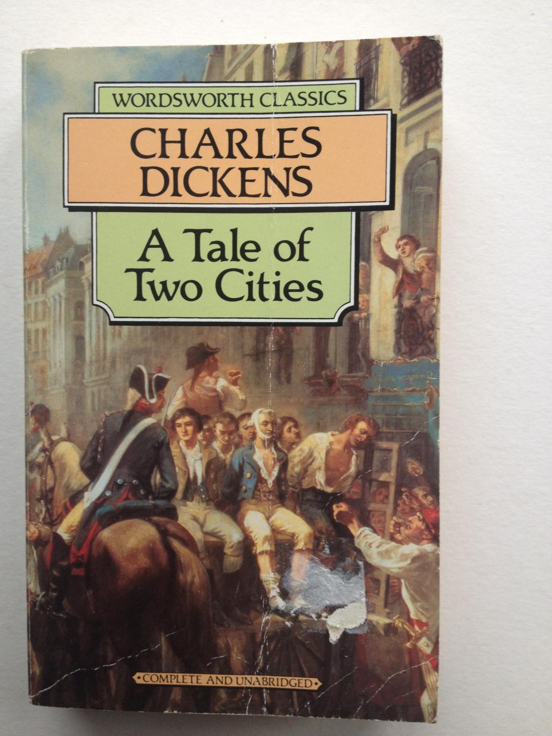 A Tale of Two Cities CLASSICS