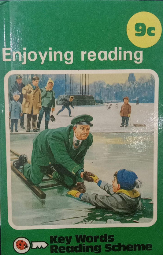 Key words reading scheme ; enjoying reading 9c [hard cover]