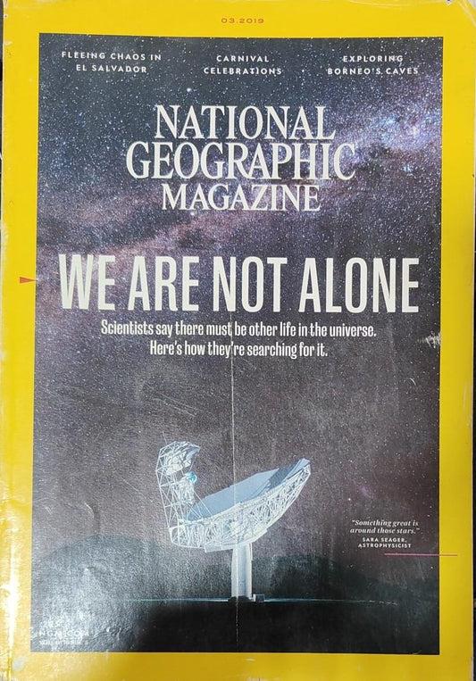 National Geographic Magazine (We are not alone) [RARE BOOKS]